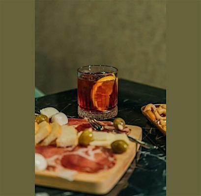 Workshop: Crafting the Perfect Holiday Mixer: Festive Drinks & Light Bites