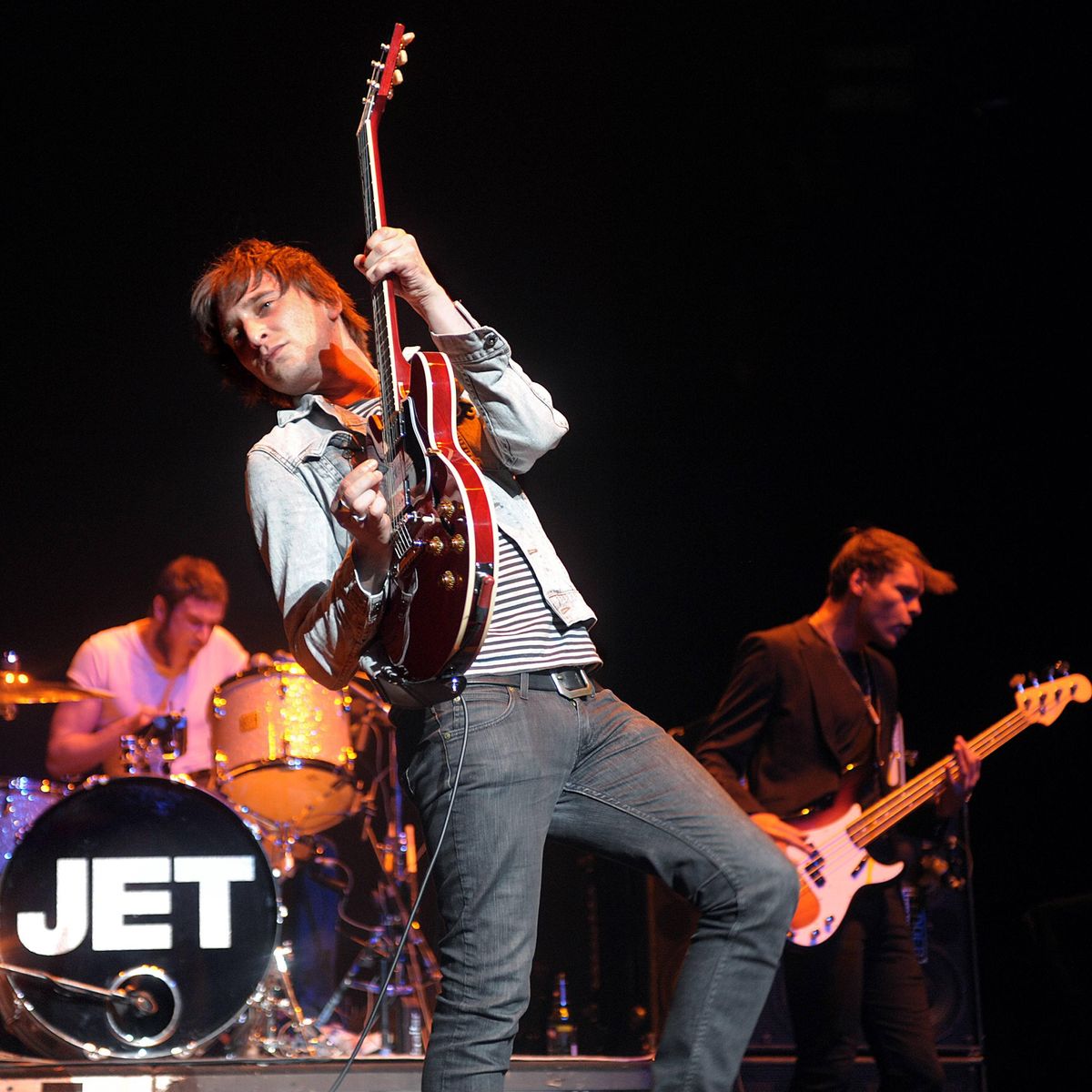 Jet with The Glorious Sons