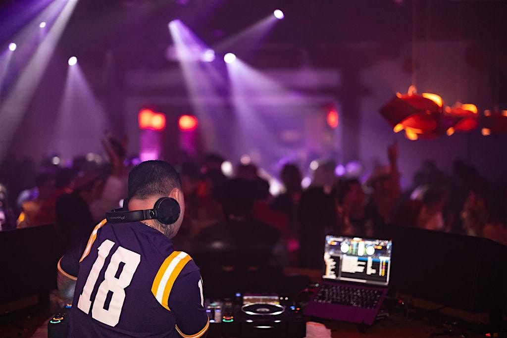 Friday Nights @ Ohm Lounge | Hookah \u2022 R&B \u2022 Hip-Hop \u2022 Reggaeton