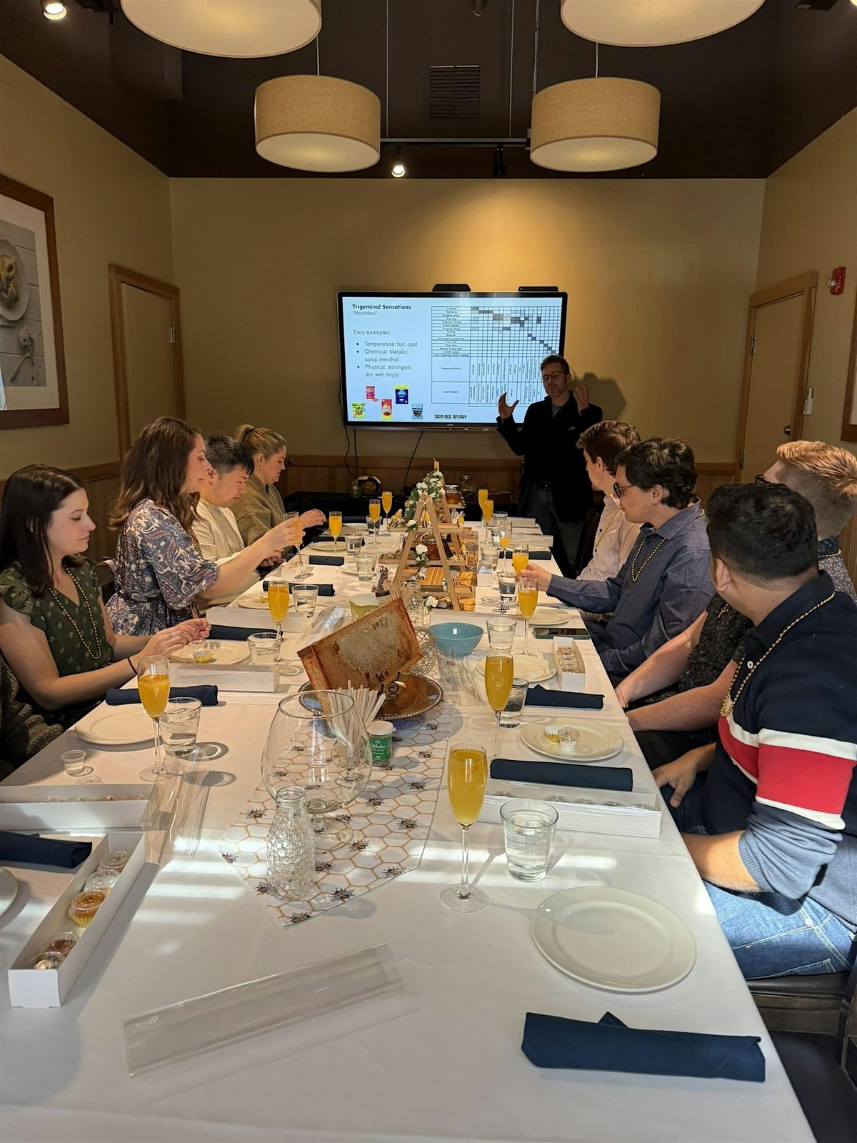 Seattle's Ultimate Honey Tasting Experience