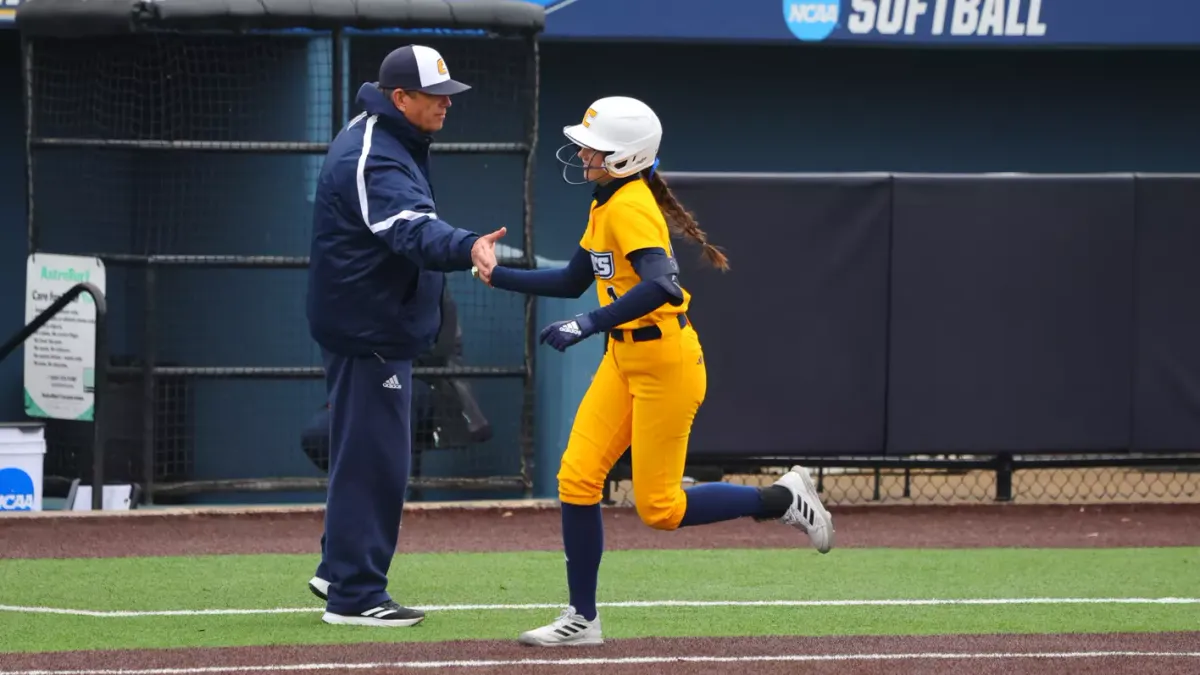 Parking Chattanooga Mocs at Lipscomb Bisons Womens Basketball