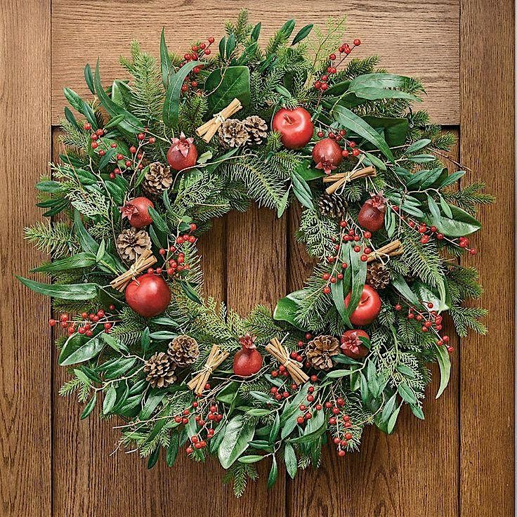 Fresh Williamsburg Style Wreath