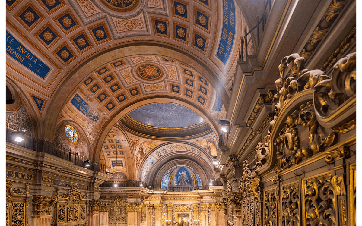 New Year's Concert: Silent Night, Ave Maria, O Holy Night in Barcelona