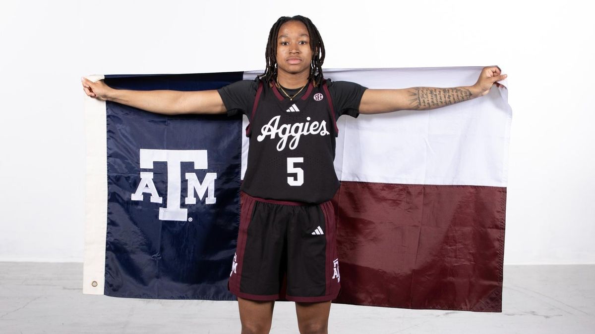 Parking Manhattan Jaspers at Texas A&M Aggies Mens Basketball