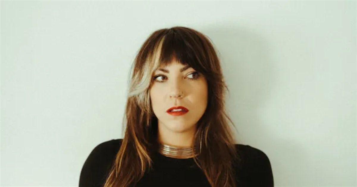 Emily Barnes LIVE at Creekside Grille