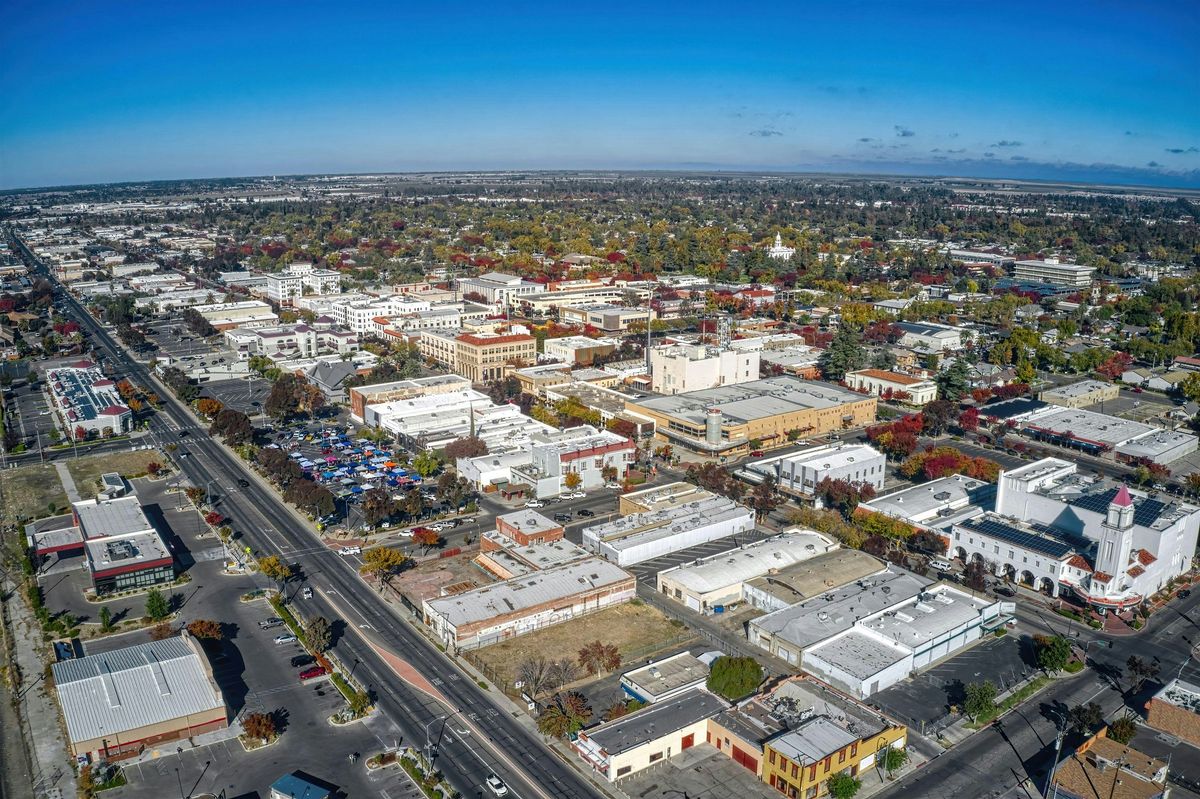 A Fun-Filled Scavenger Hunt! - Merced's Downtown Delightful Discovery