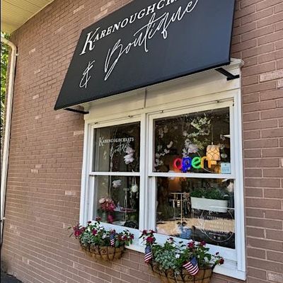 Karenoughcrafts & Boutique