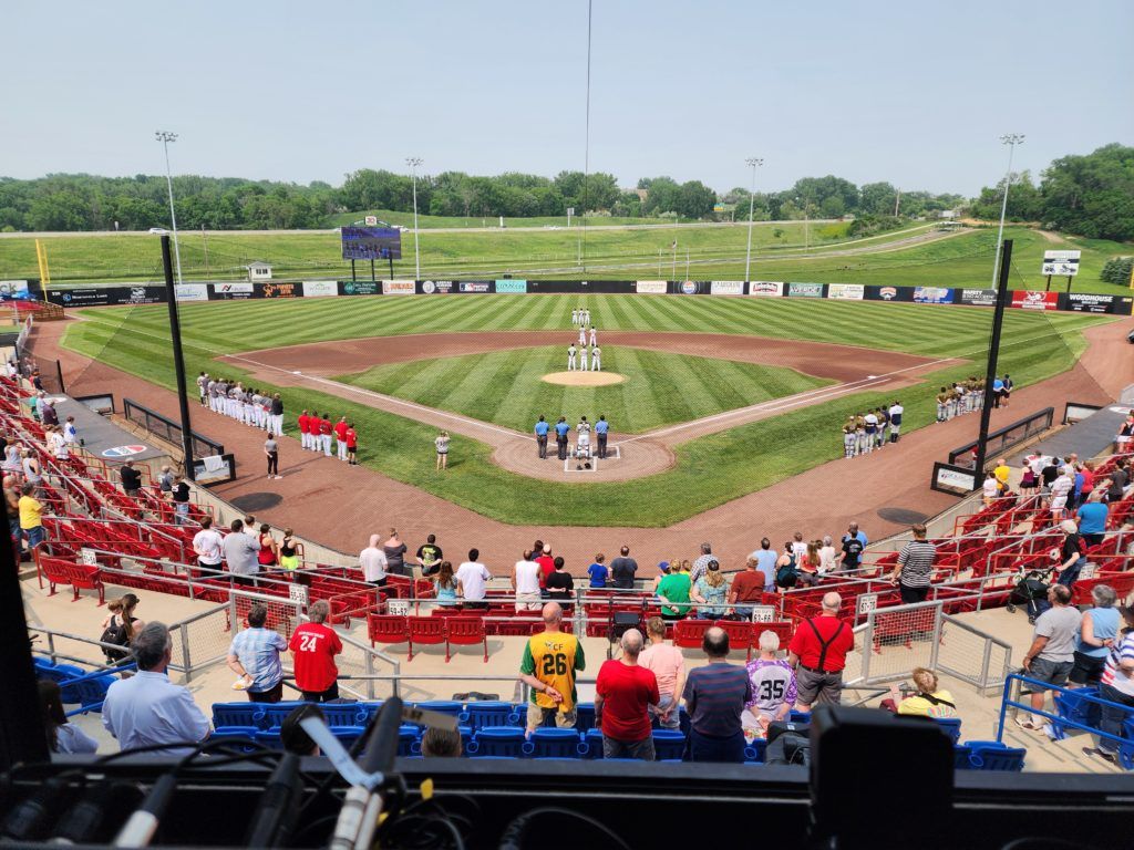 Sioux City Explorers vs. Lincoln Saltdogs