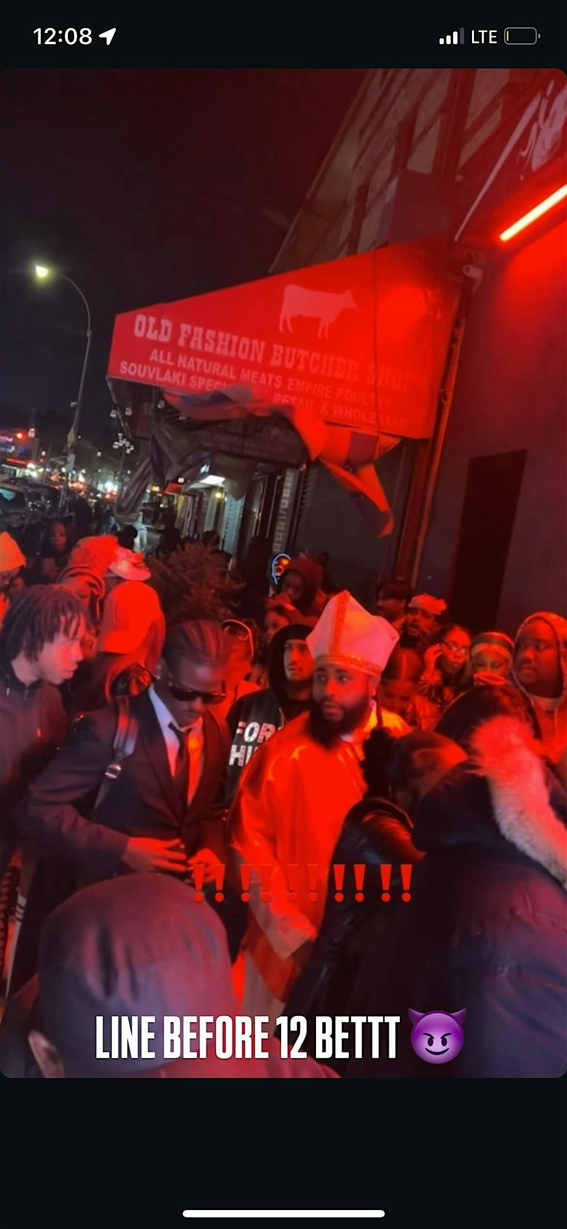 A Night With The Wave