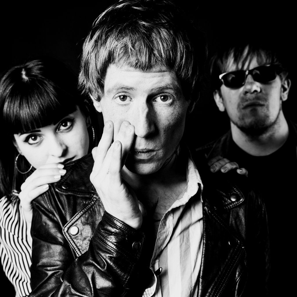 The C33s plus special guests live at The Castle