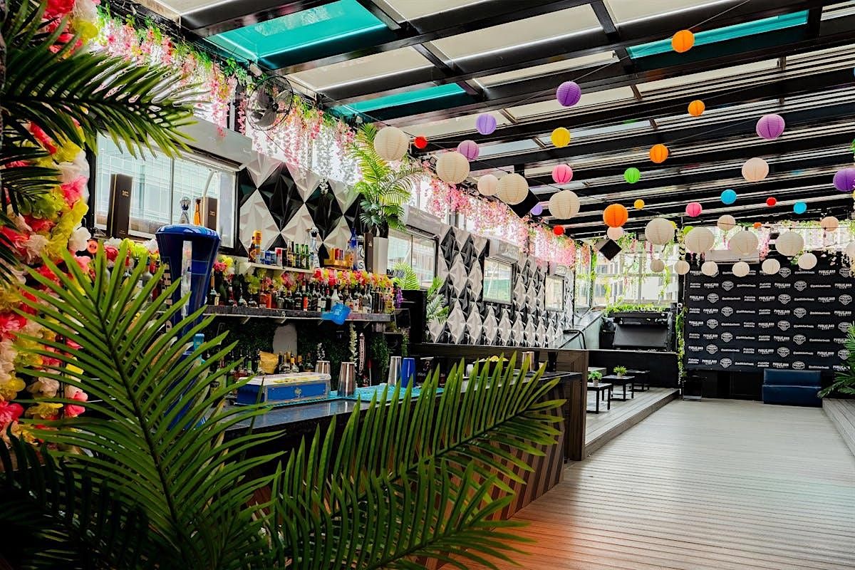 Reggaeton Friendsgiving Rooftop Party at Public DC