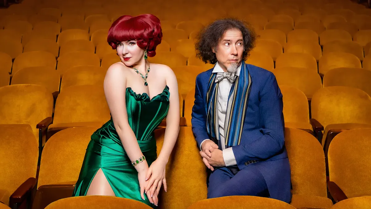 Parking Lucy Darling