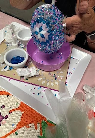 DIY MOSAIC LAMPS!