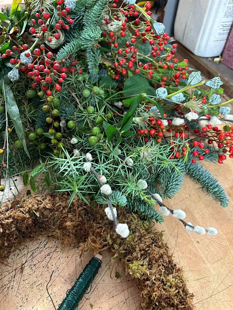 CHRISTMAS DOOR WREATH WORKSHOP
