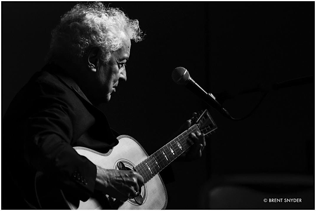 Cobbler's Coffeehouse featuring blues musician Doug MacLeod