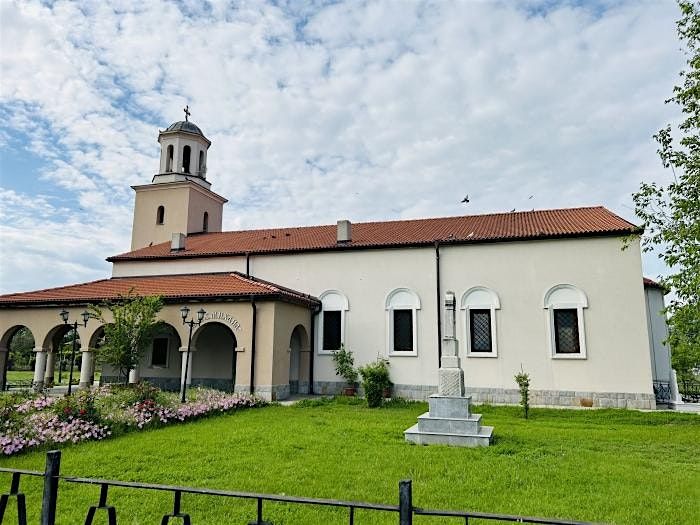 Adventurous Scavenger Hunt - Downtown Summerville Sneaky Search