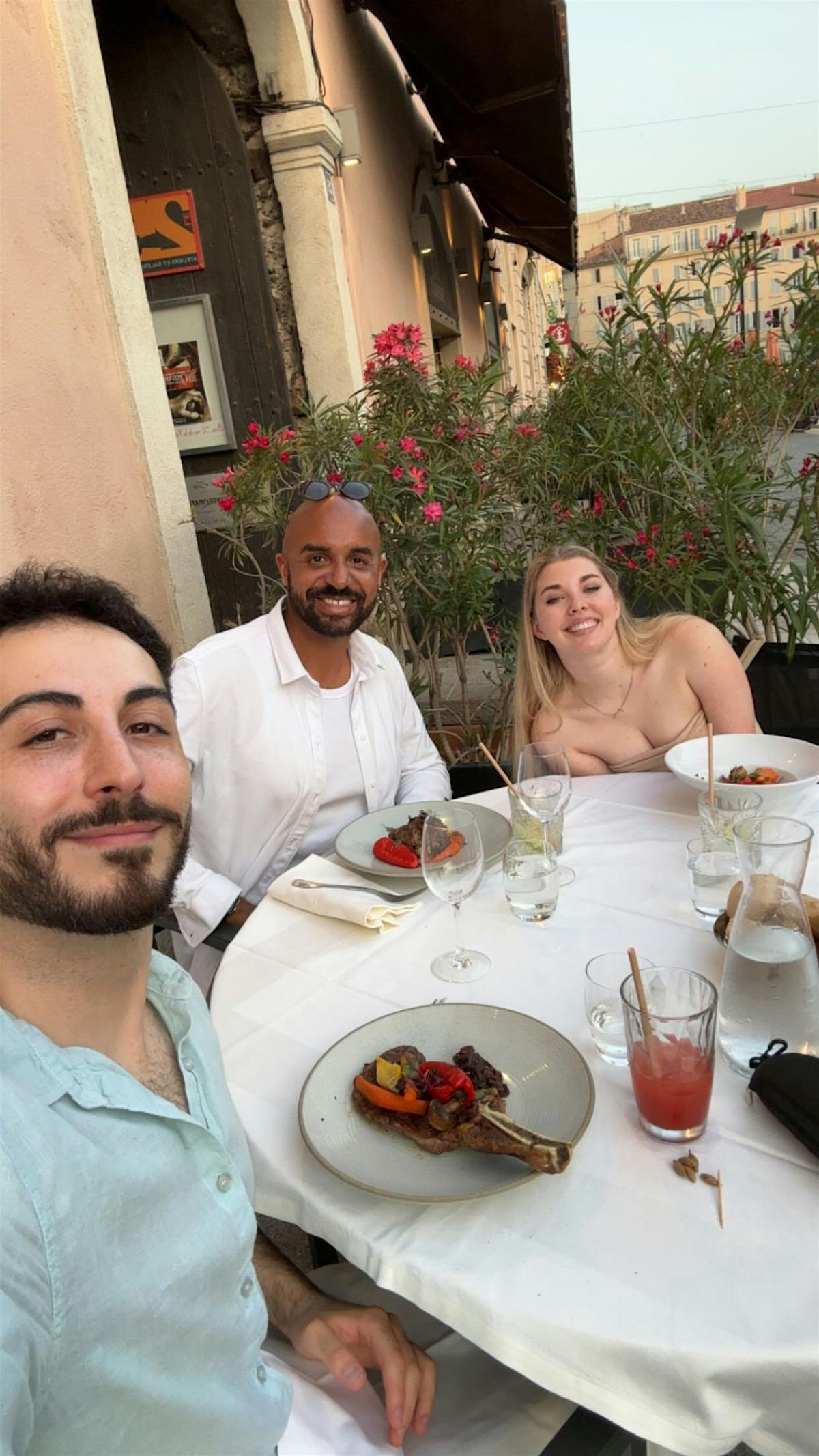 Table 4 Tonight: Sonoma | Dinner with New Friends small town edition