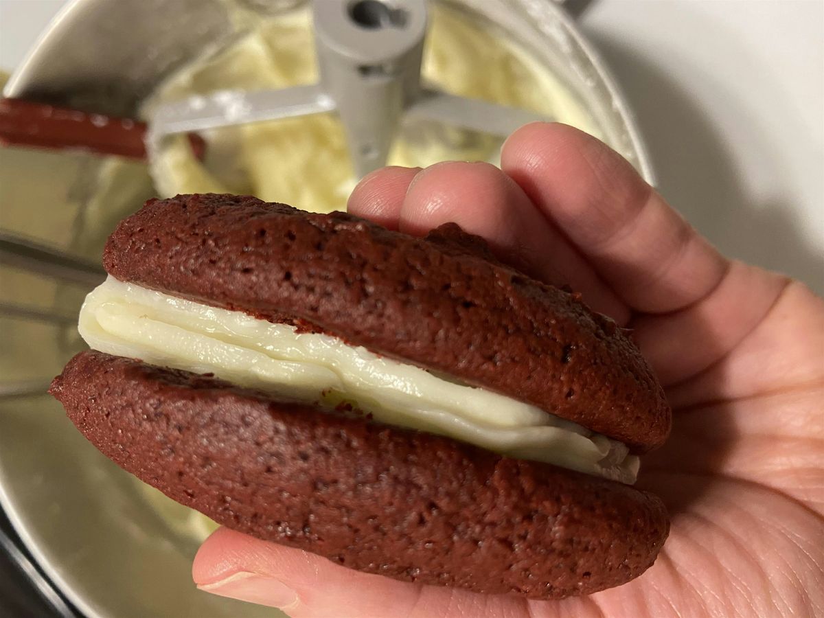 Annie's Signature Sweets RED VELVET Whoopie Pies baking class!