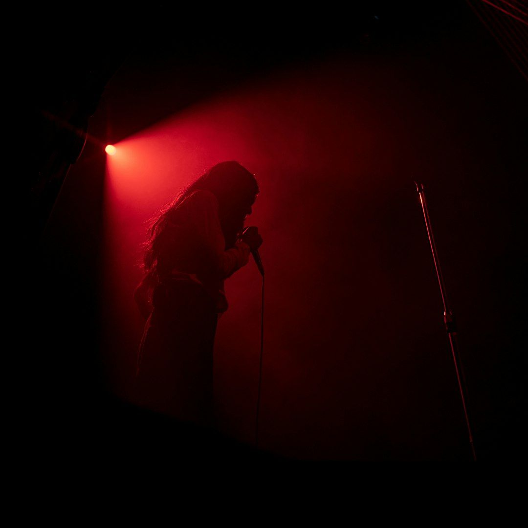 Luisa Almaguer Tour Weyes