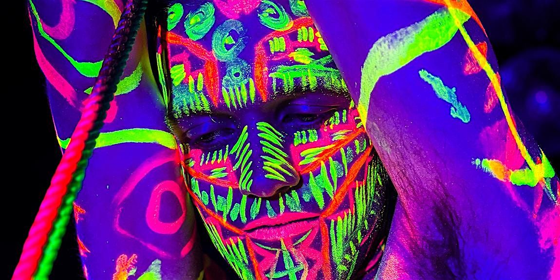 NEON NAKED LIFE DRAWING | LEEDS POSTAL SERVICE | LEEDS