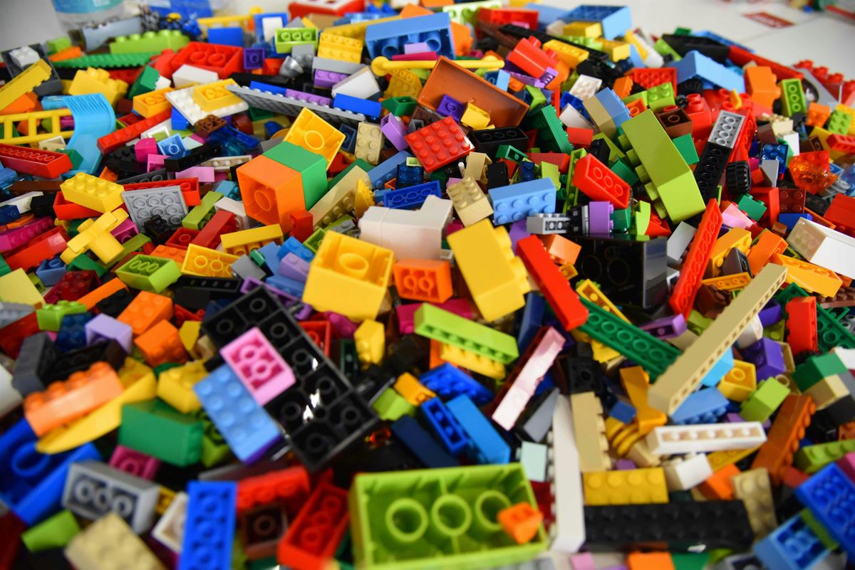 Lego Club Drop-In @ Cambridge Central Library
