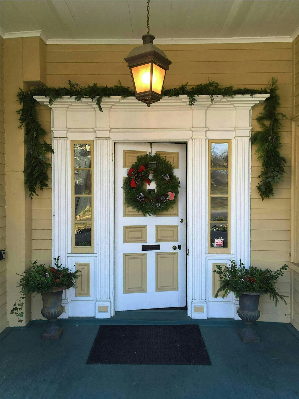 The Newburgh Historical Society's Annual Candlelight Tour