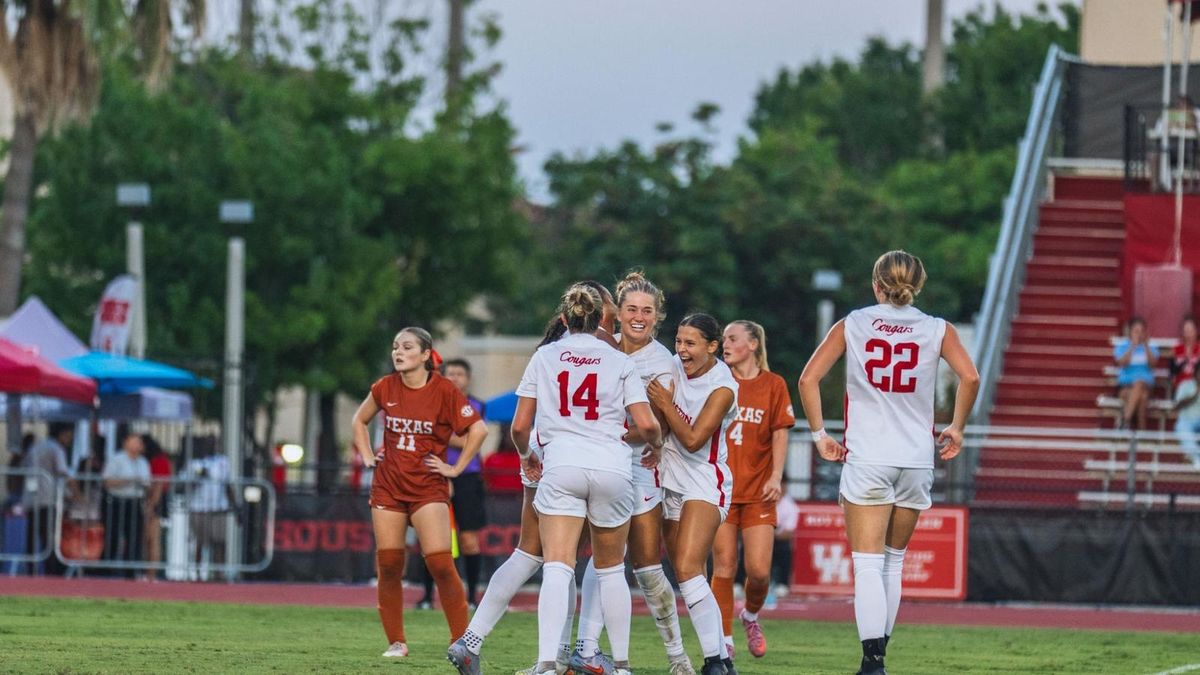 McNeese Cowgirls at Houston Cougars Womens Volleyball