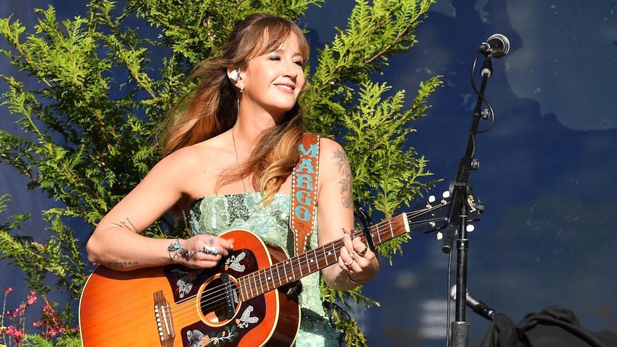 Parking Margo Price with Pearl Charles (16+)