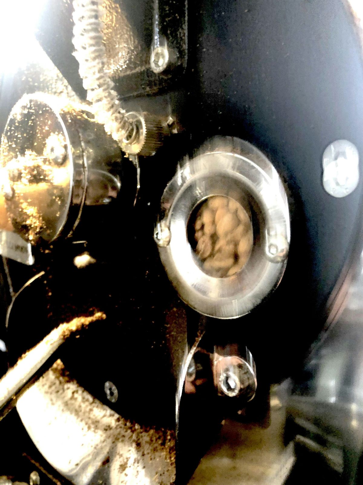 ROAST YOUR OWN BAG OF COFFEE AT THE ROASTERY