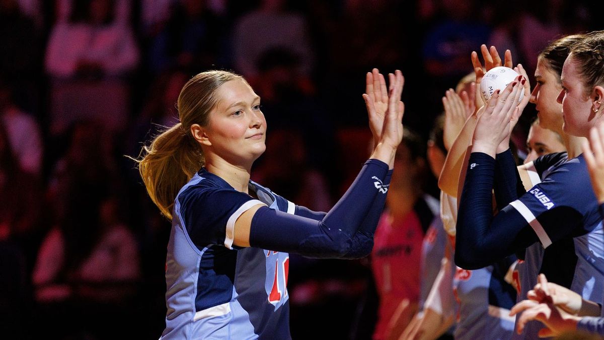 Liberty Flames at Houston Cougars Womens Volleyball