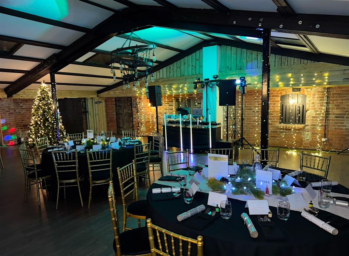 Create your very own 2025 corporate christmas party with Deighton Lodge