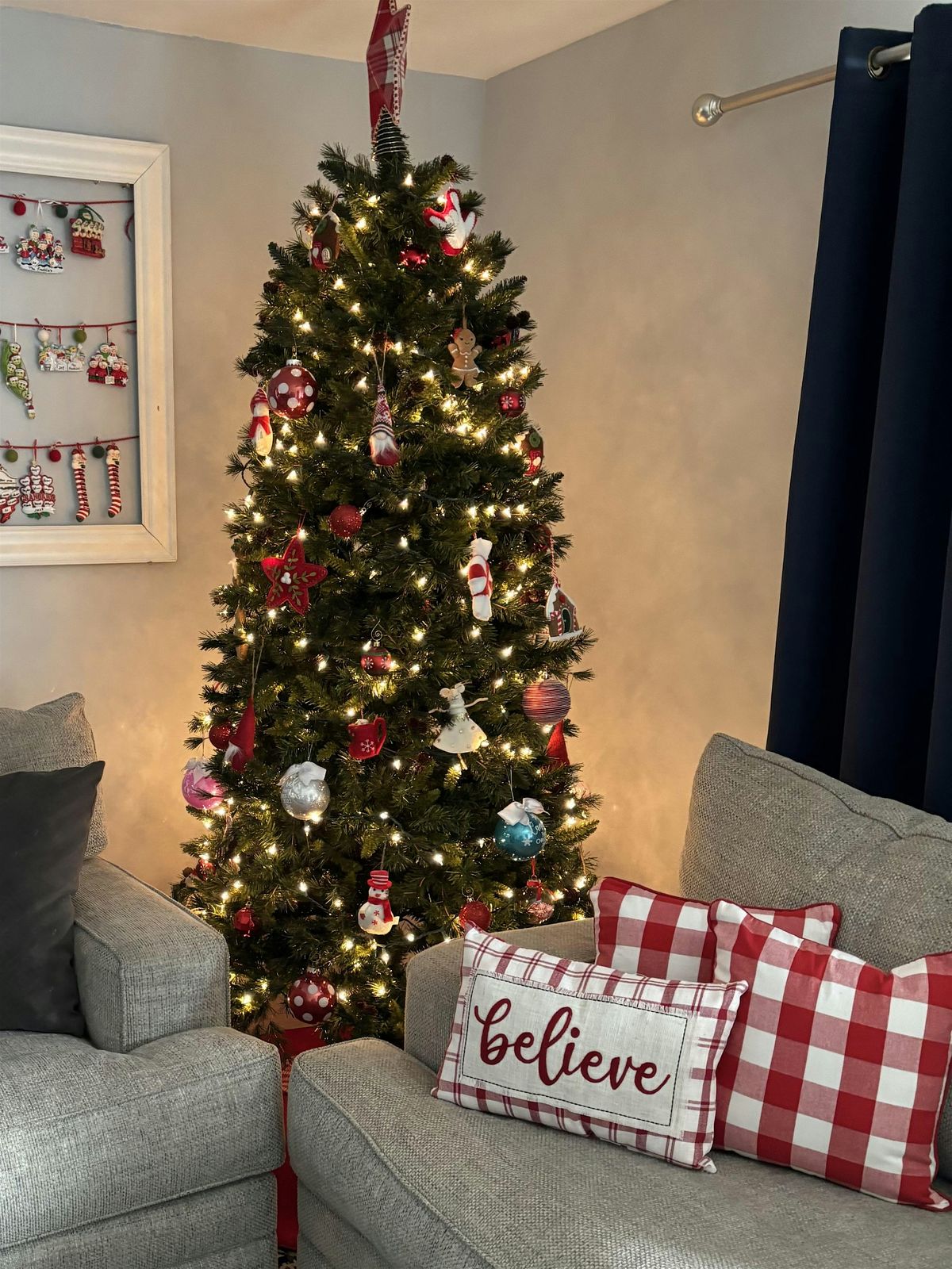 Christmas Crafts and Home Tours