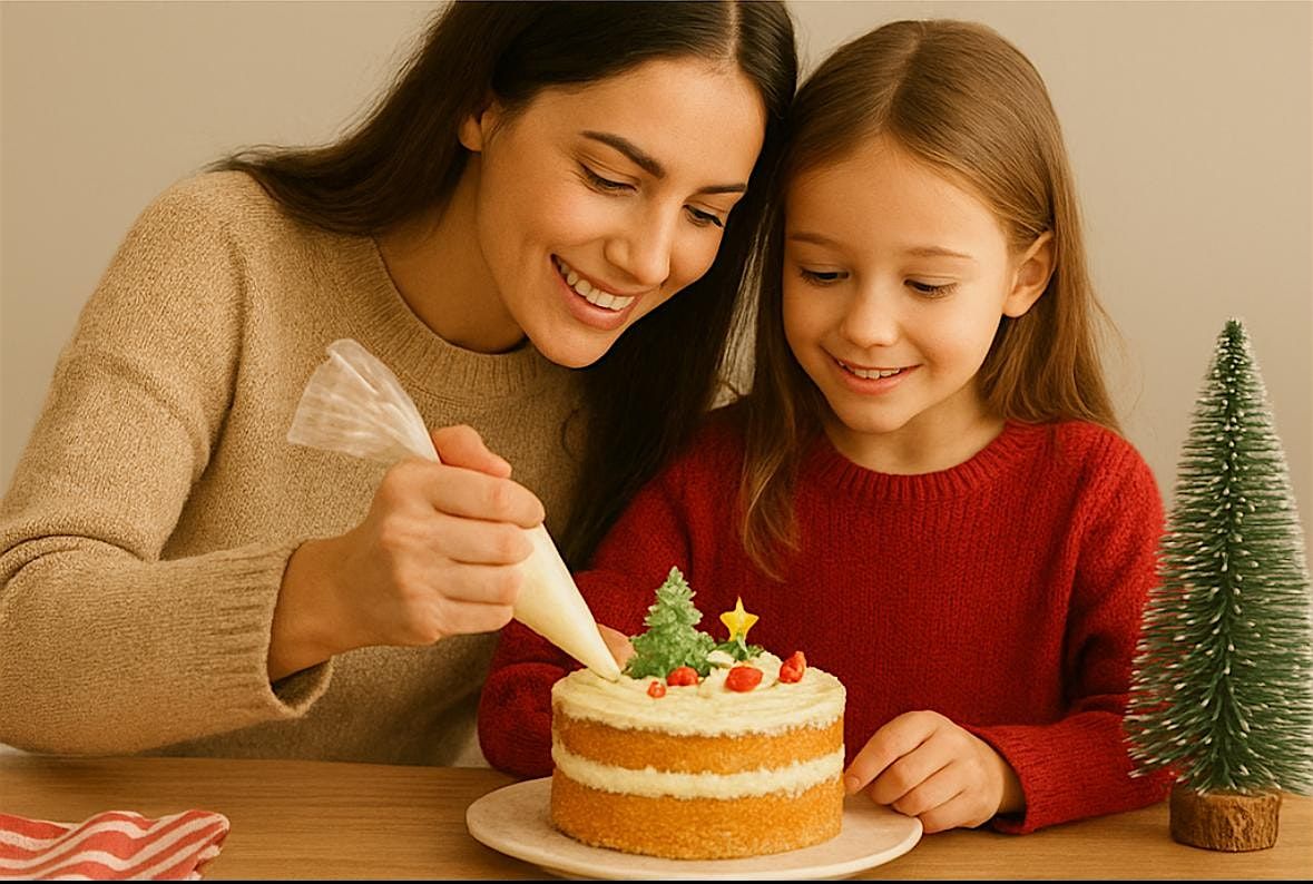 MOM & ME CHRISTMAS CAKE DECORATING
