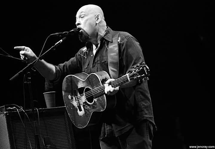 Hamell On Trial Holiday Extravaganza