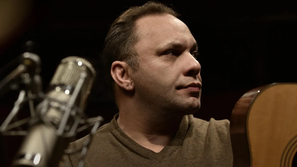 Bir\u00e9li Lagr\u00e8ne in Bruguieres