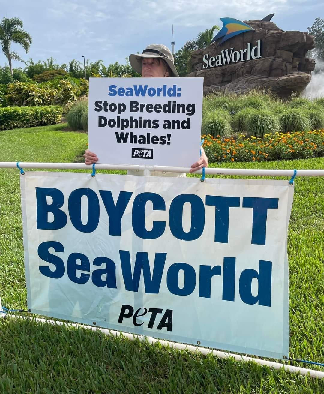 Orlando Empty the Tanks 2025 SeaWorld Orlando, Williamsburg, FL