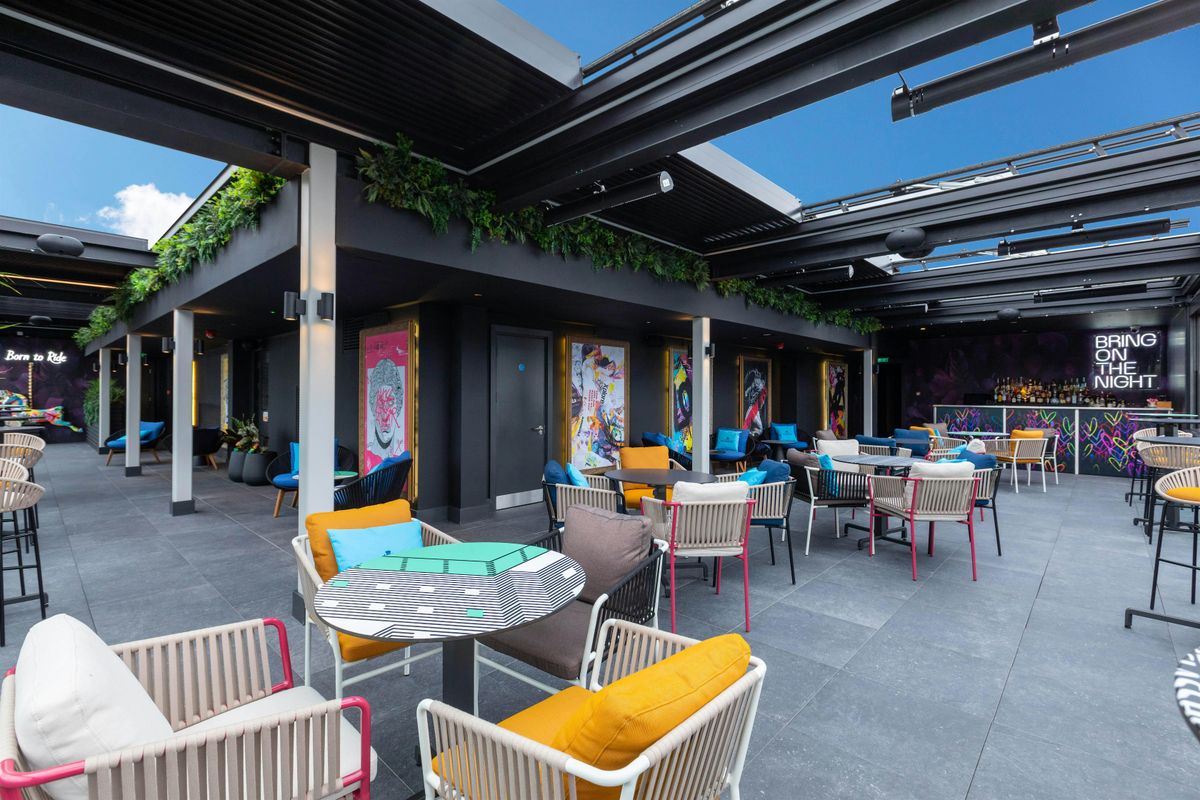 **20 Dates!** BIG Saturday Night Speed Dating @ The NYX Hotel (Ages 30-45)