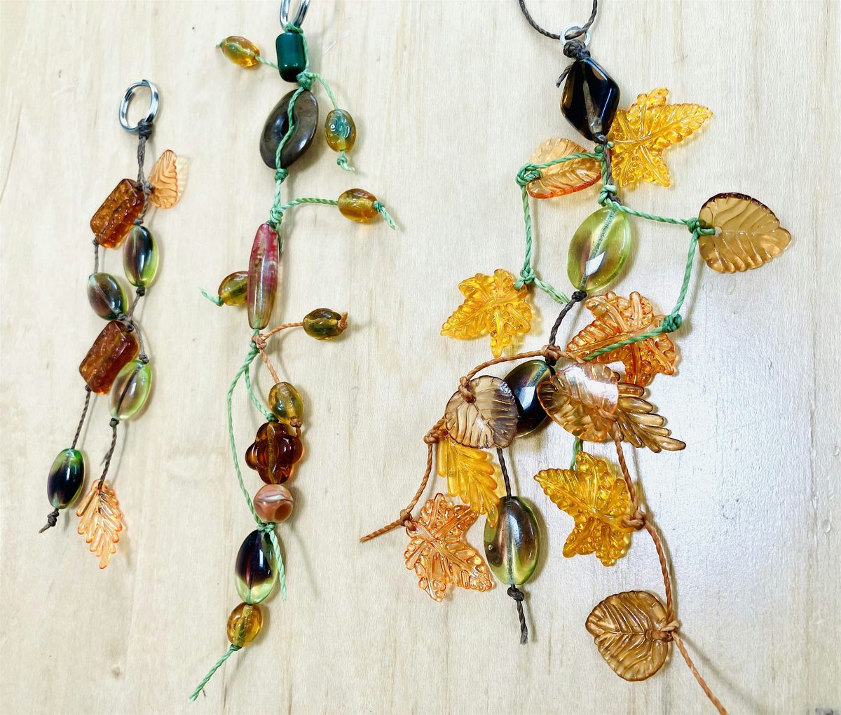 (Beads For Fun) Workshop - Let's make a keychain!