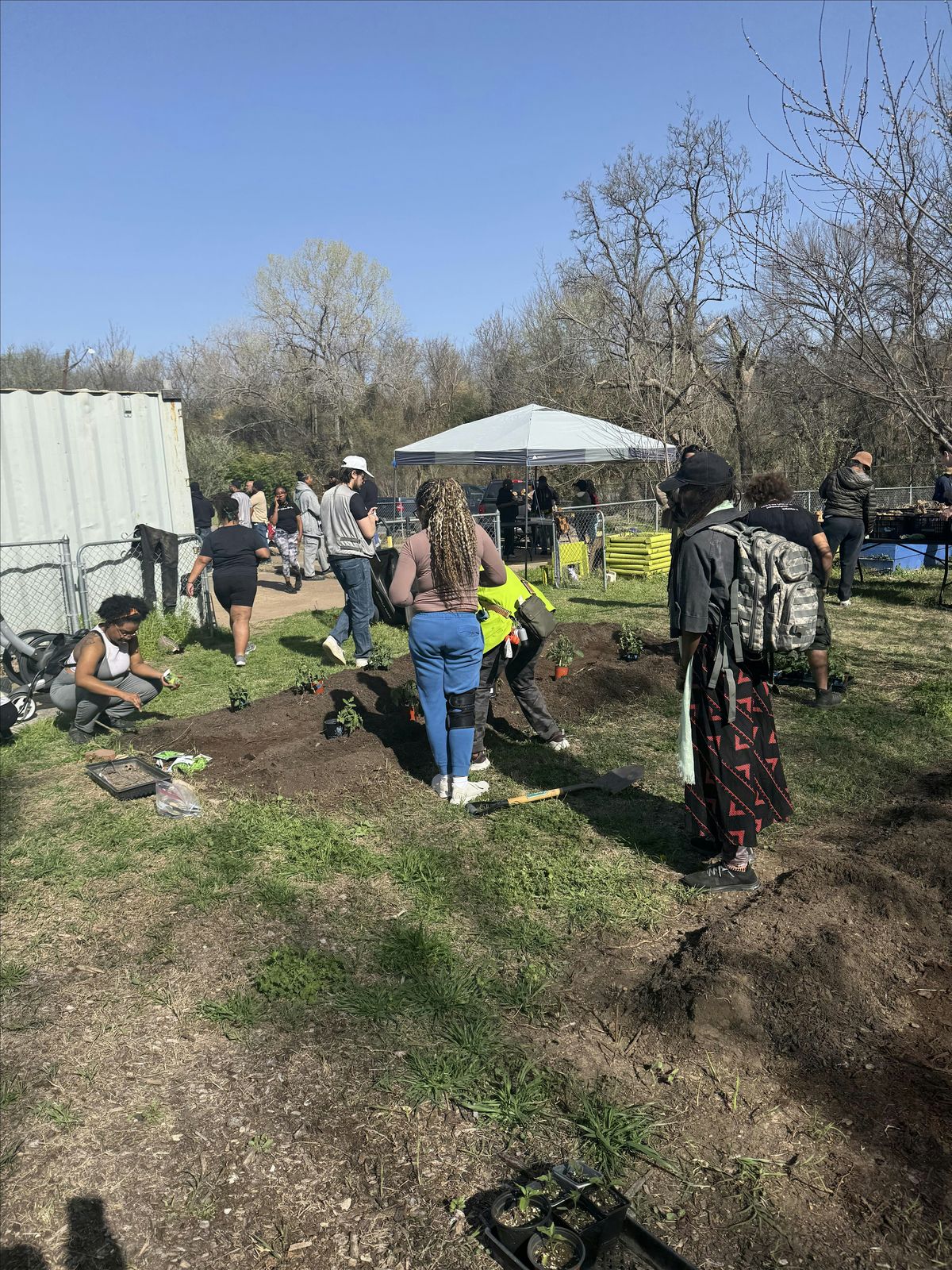 *COMMUNITY GARDENING* Joppy Momma's Farm