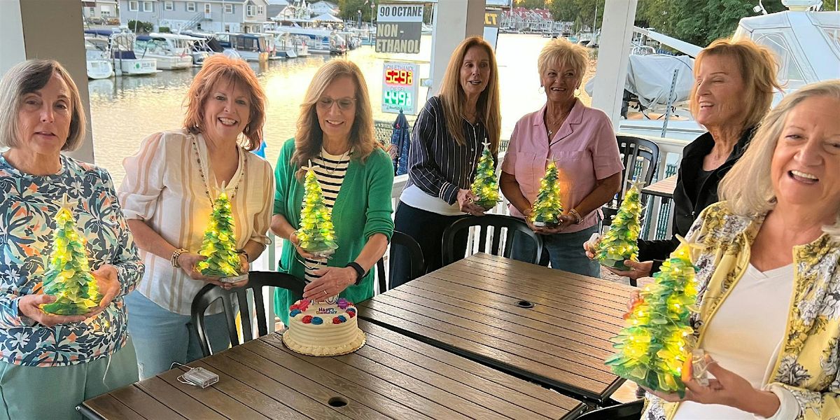 Grinchmas SeaGlass Trees in Vermilion