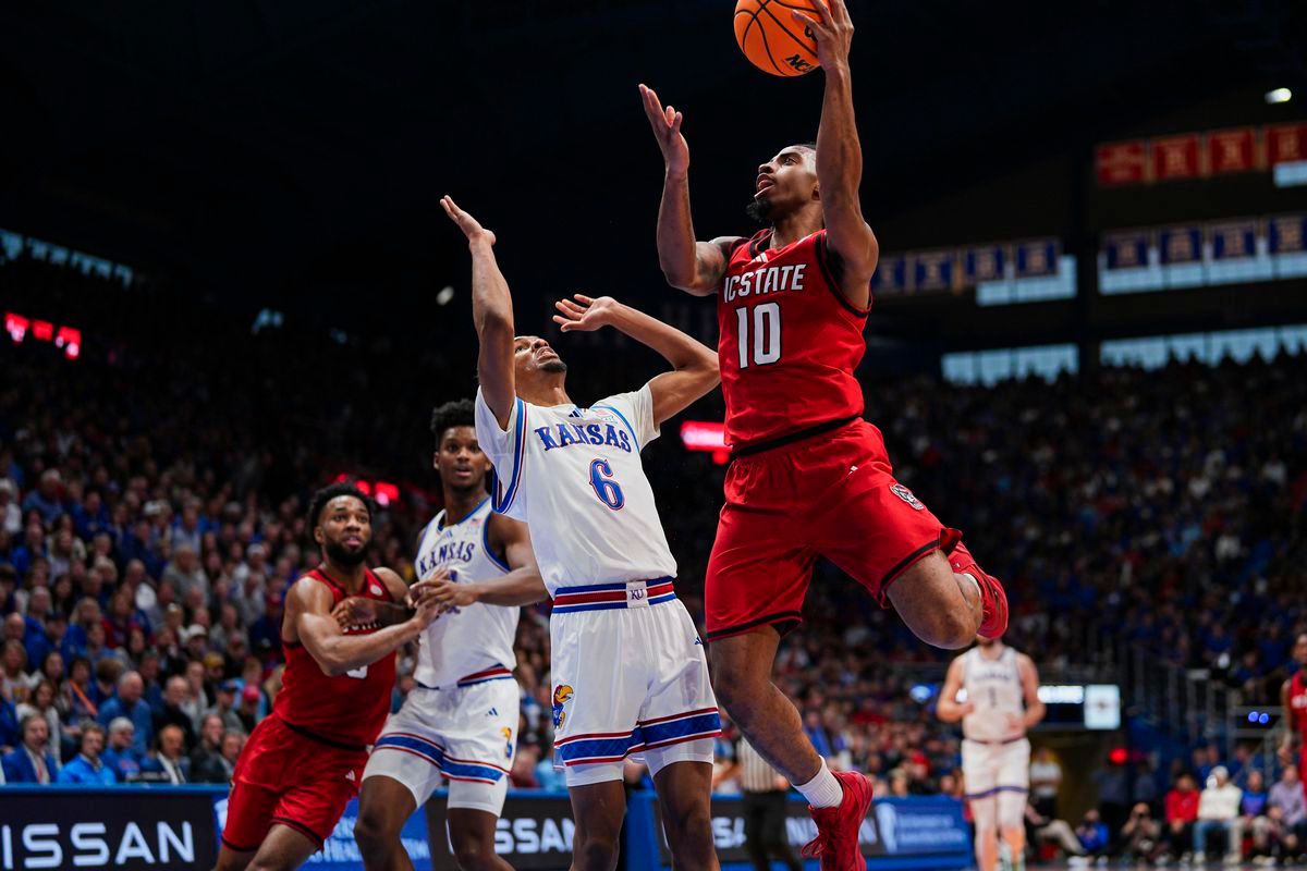 Notre Dame Fighting Irish vs. North Carolina State Wolfpack