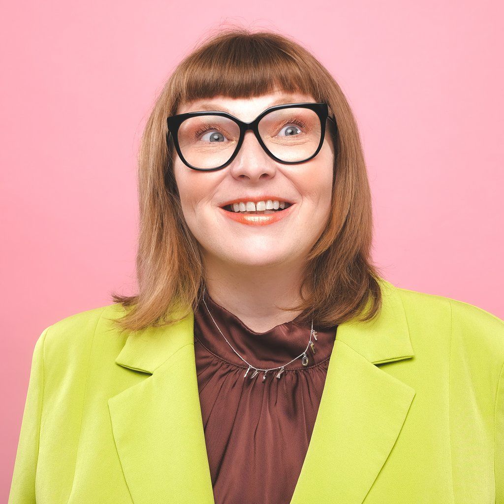 Fog Box presents Nina Gilligan plus special; guests
