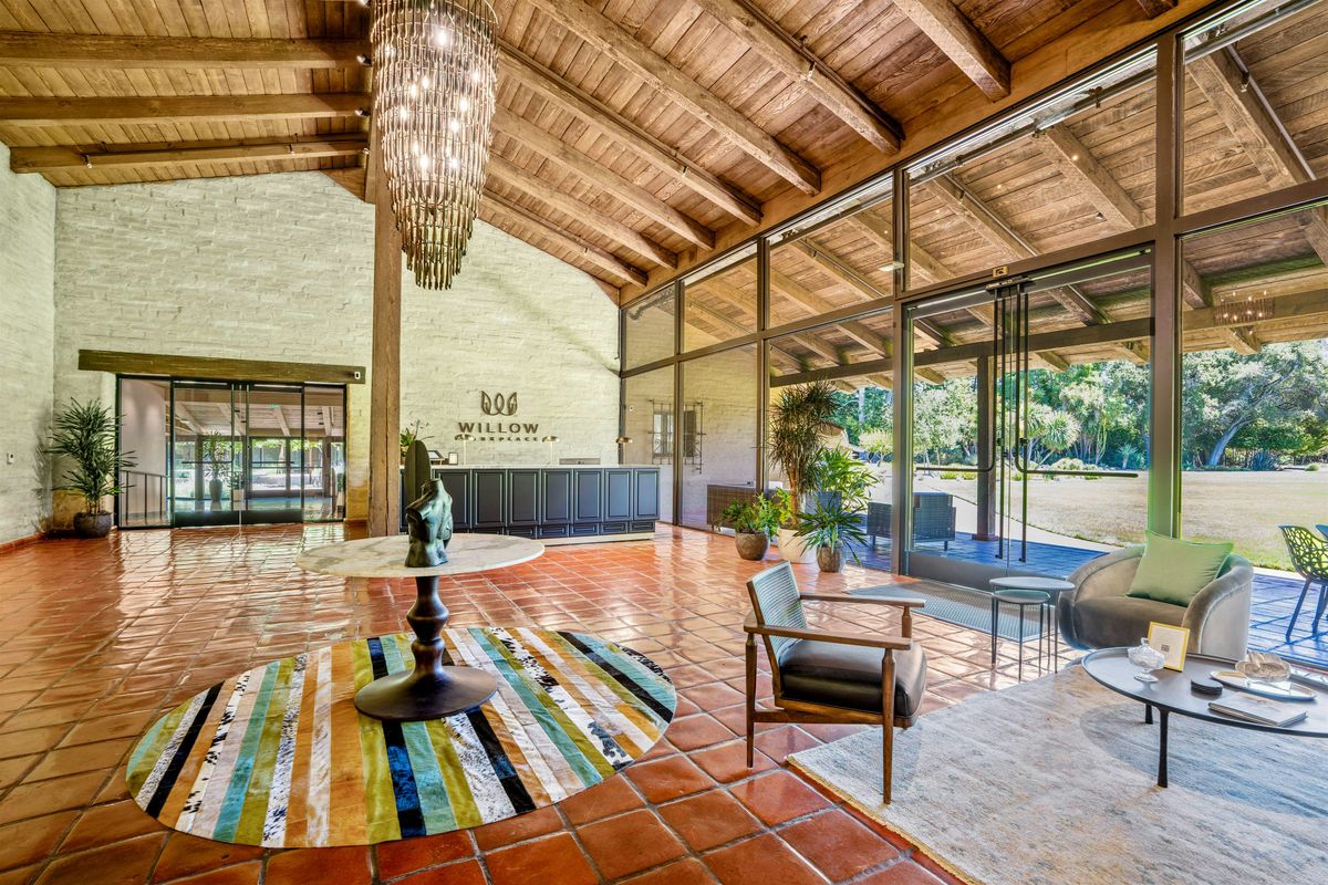 Free Coworking & Pizza Happy Hour in Menlo Park