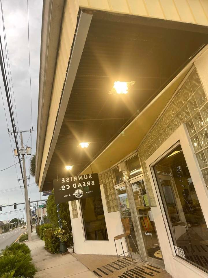 Mini Farmers Market Sunrise Bread Company, Titusville, FL November