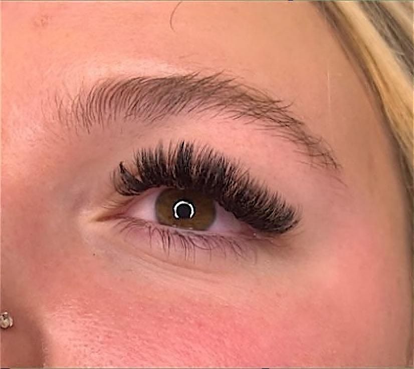November Volume and Hybrid Lash Extension Certification*