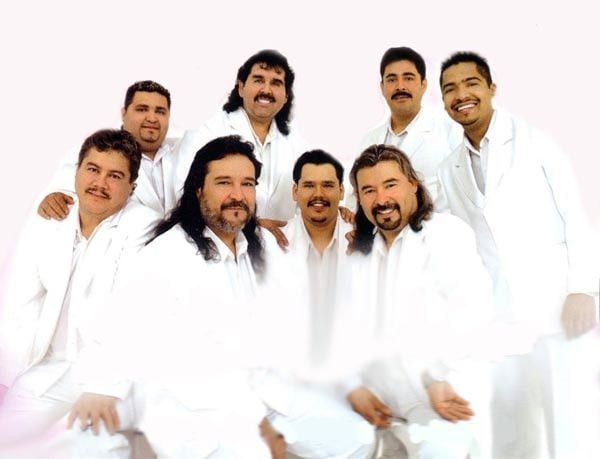 Tropical Panam\u00e1, Los Morales in Fort Myers