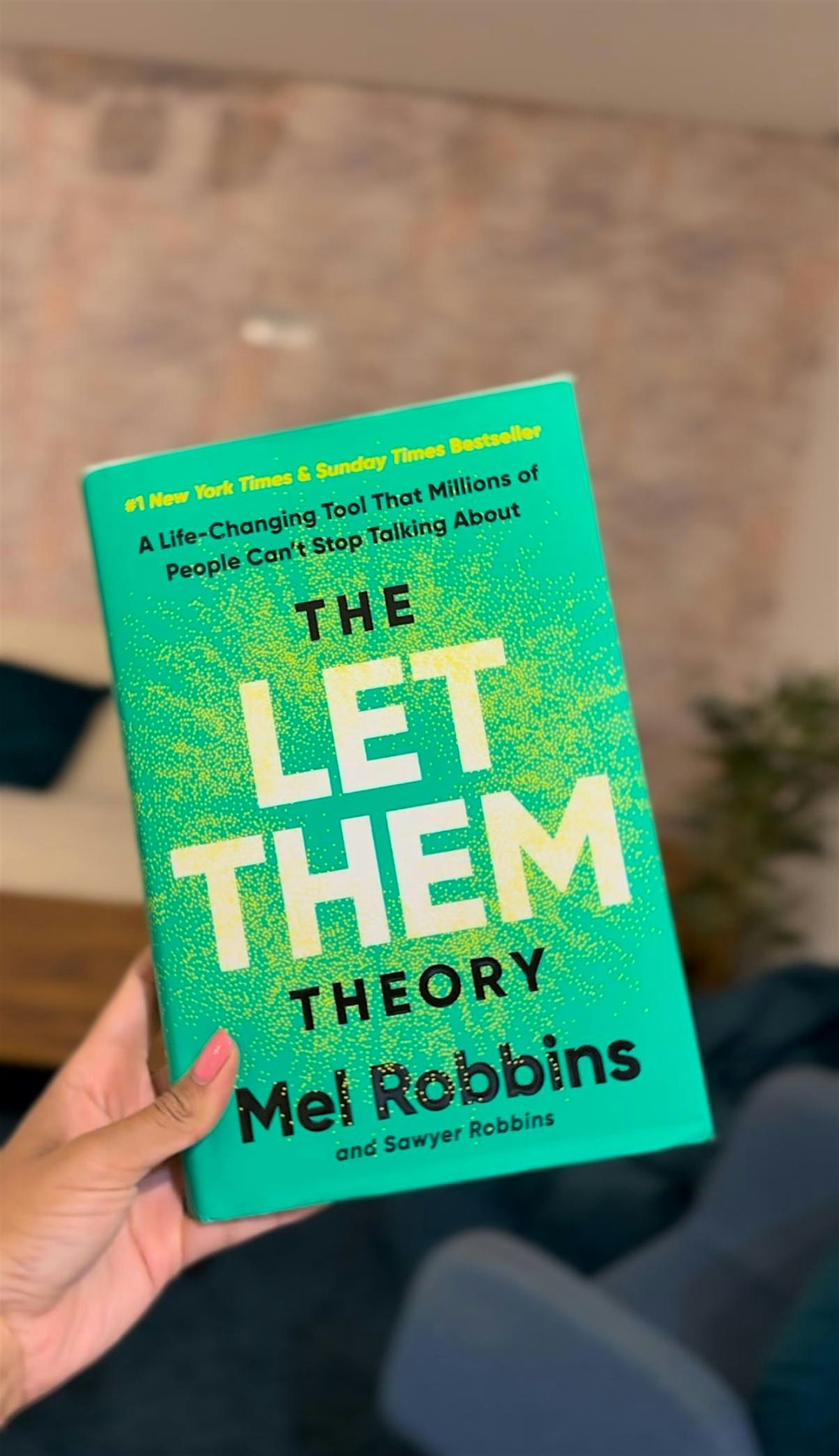 Women\u2019s Book Club: \u201cThe Let Them Theory\u201d by Mel Robbins