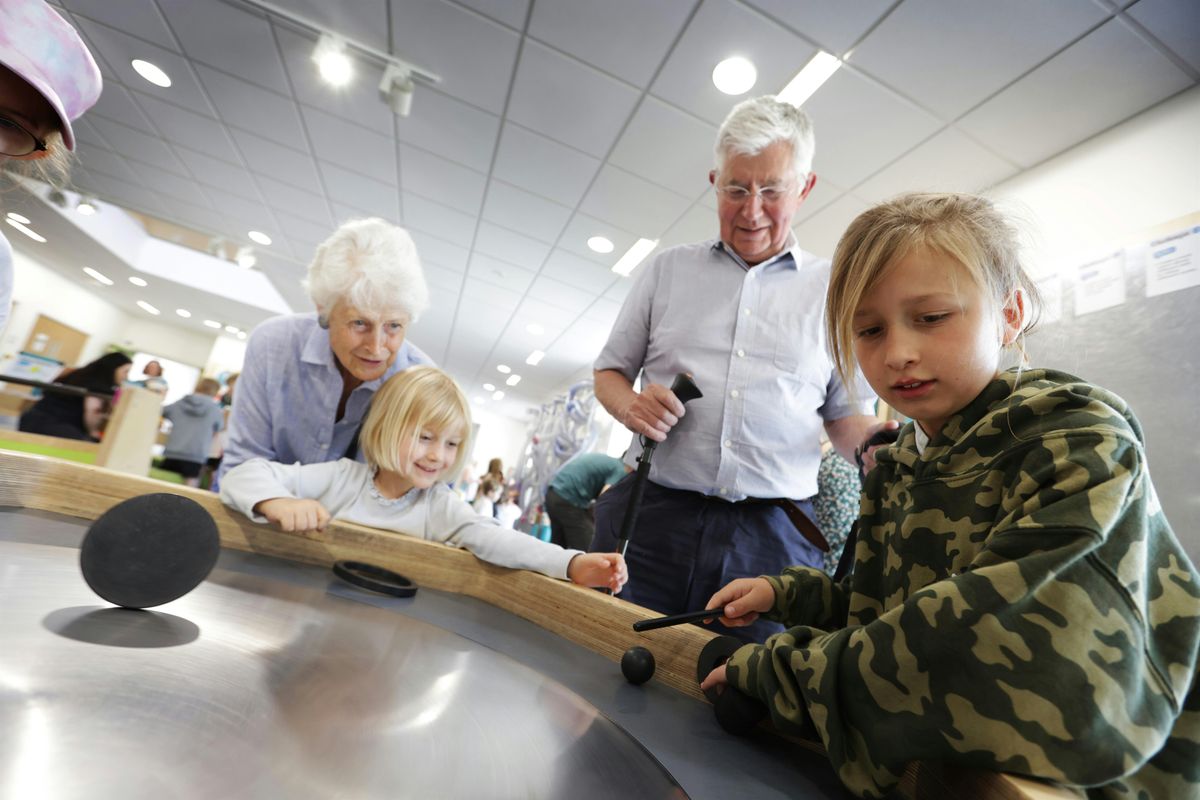 Family Day (8 November)