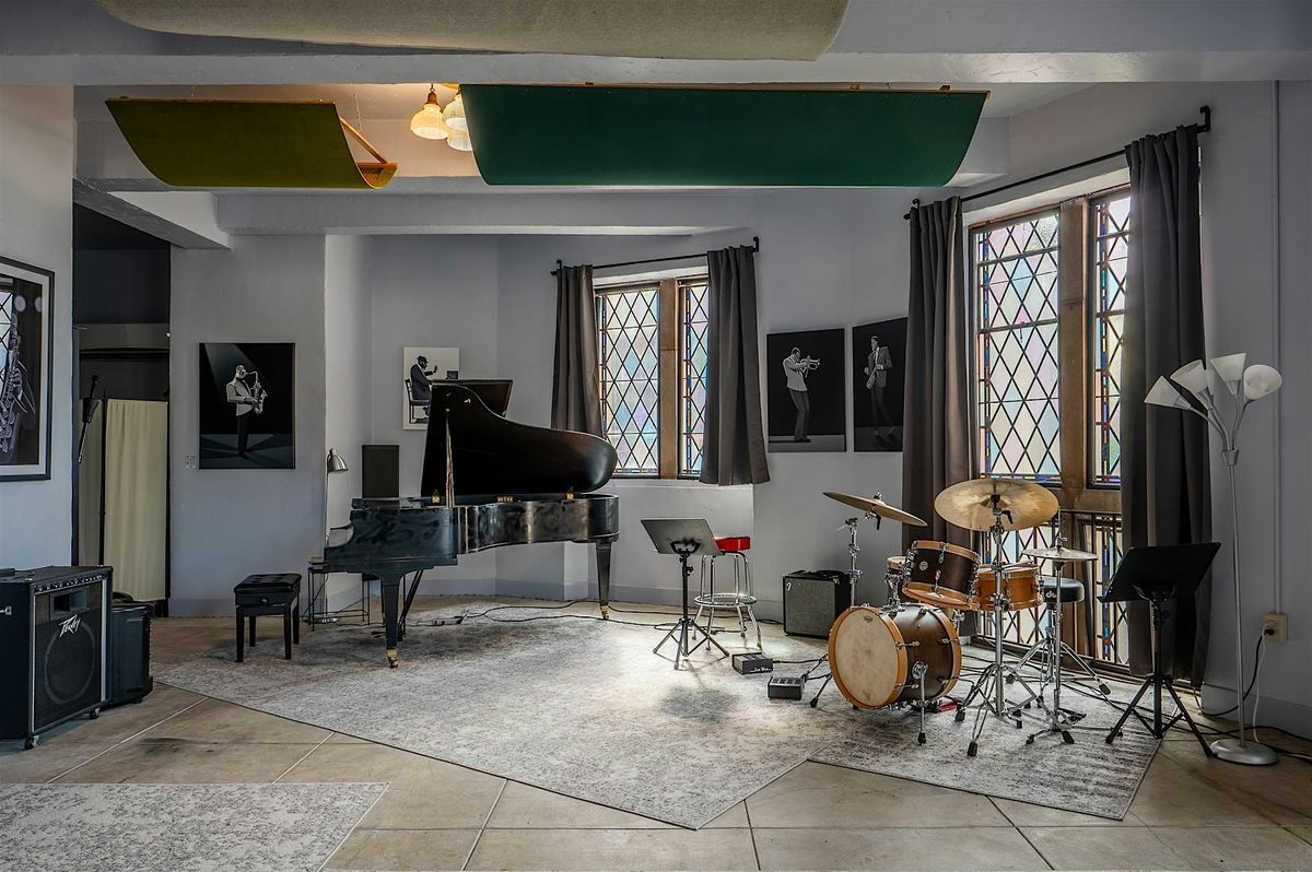 Sessions at Stained Glass Vol. 17 | Larry Koonse