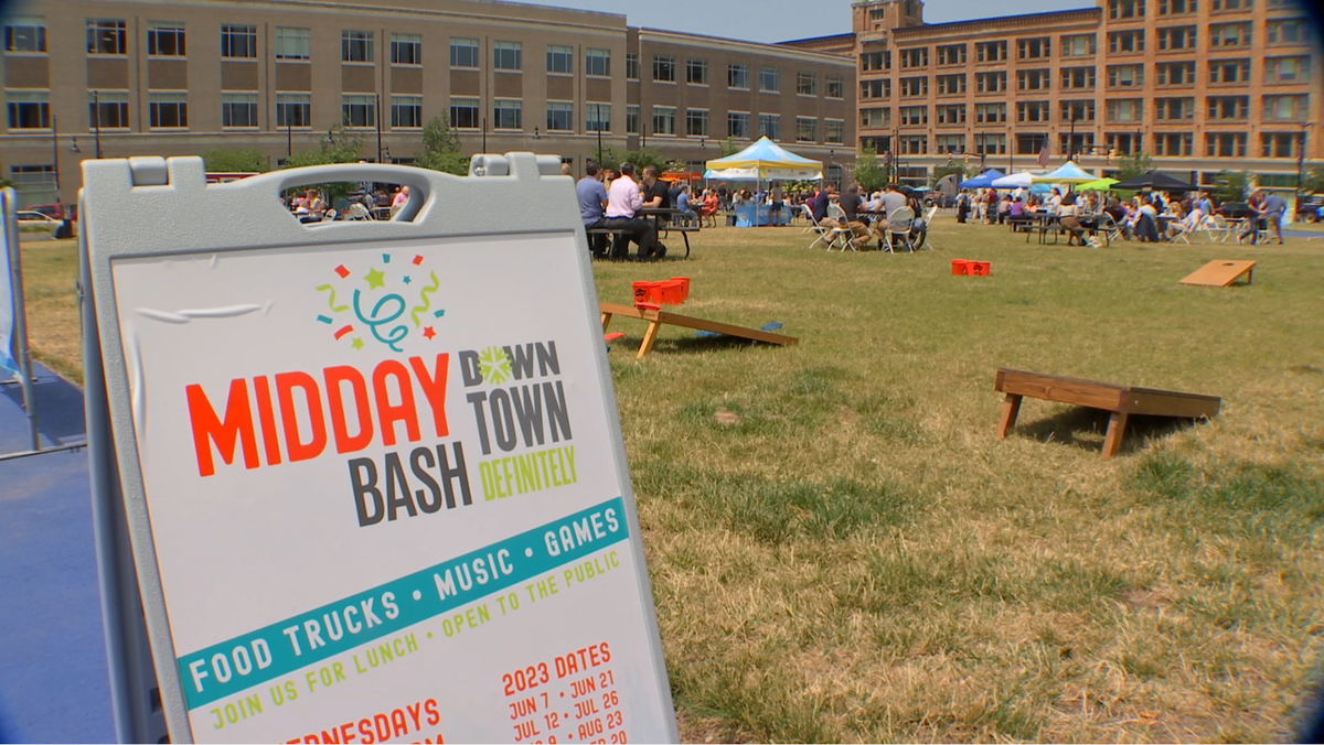 Parking Dogs In A Pile (21+)